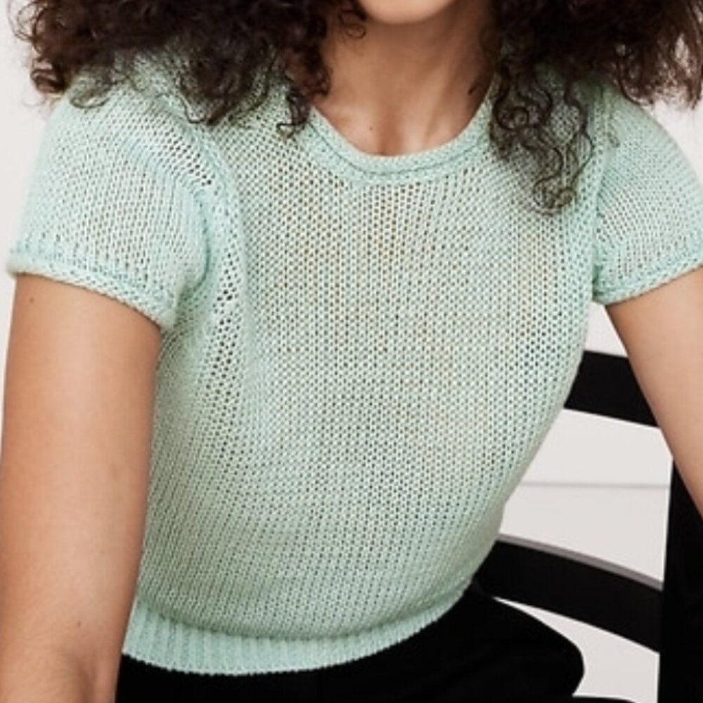 Linen sweater size medium in surf spray